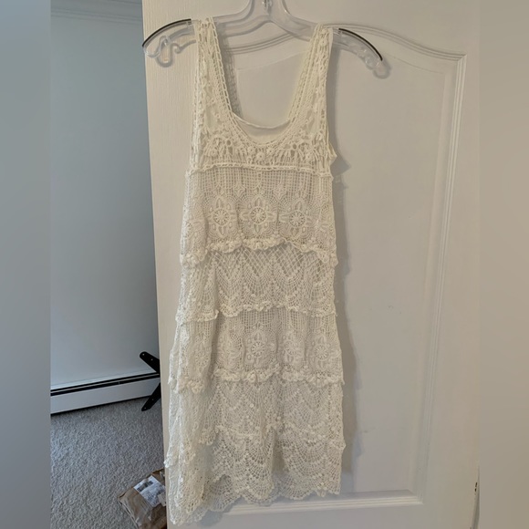 White lace summer dress - Picture 1 of 5